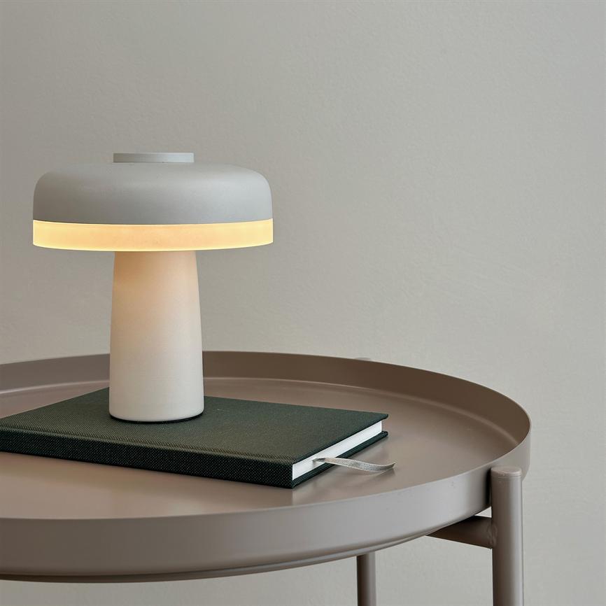 Dyberg Larsen Porter bordlampe pearl hvit LED