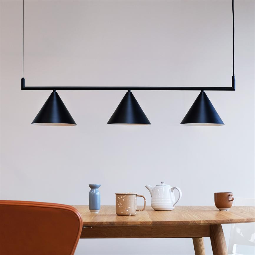 Dyberg Larsen Cone langbordspendel sort 95 cm