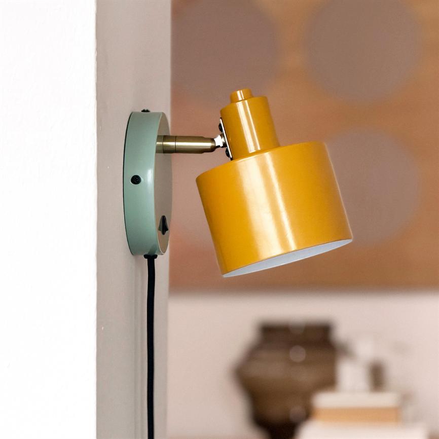 Dyberg Larsen Ocean vegglampe karry/turkis messing