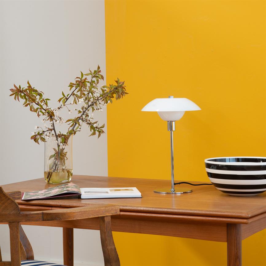 Dyberg Larsen Bergen bordlampe opal Ø25