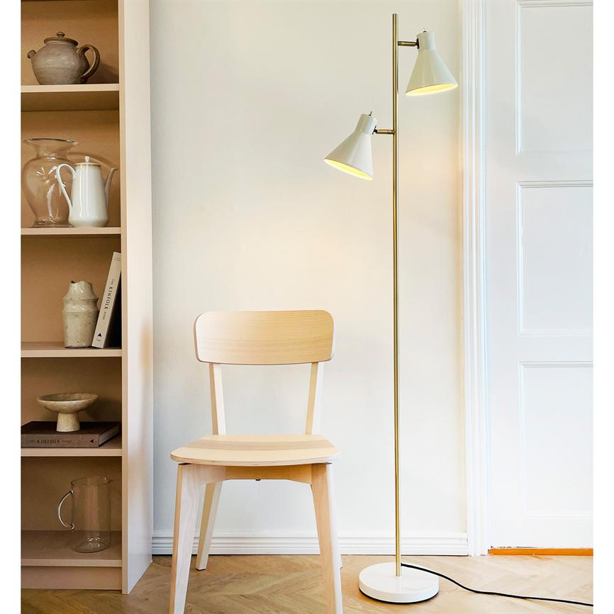 Dyberg Larsen Sleep gulvlampe hvit kitt