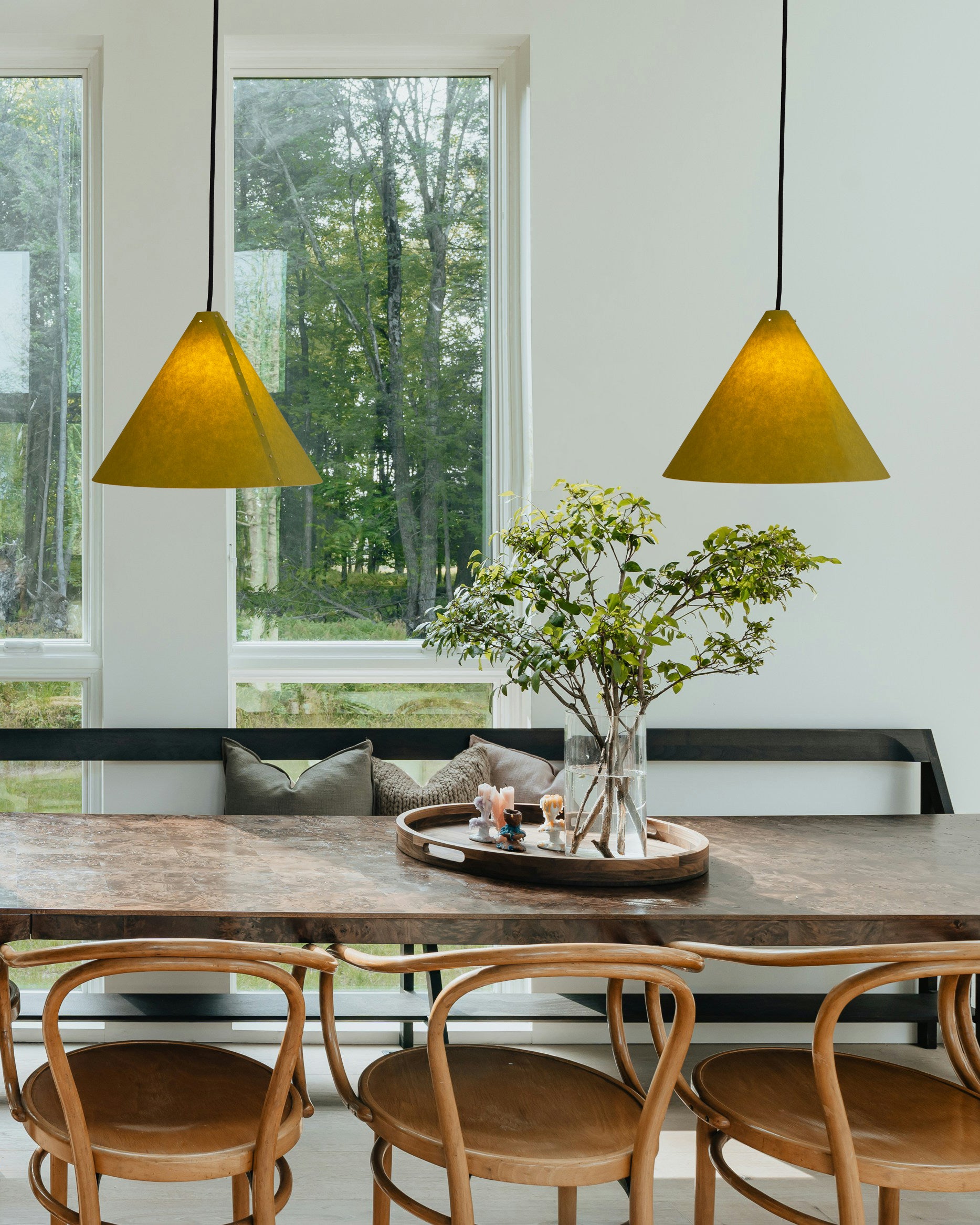 Zlamp Spiss 150-3403 pendel 34 cm off-white kjegle