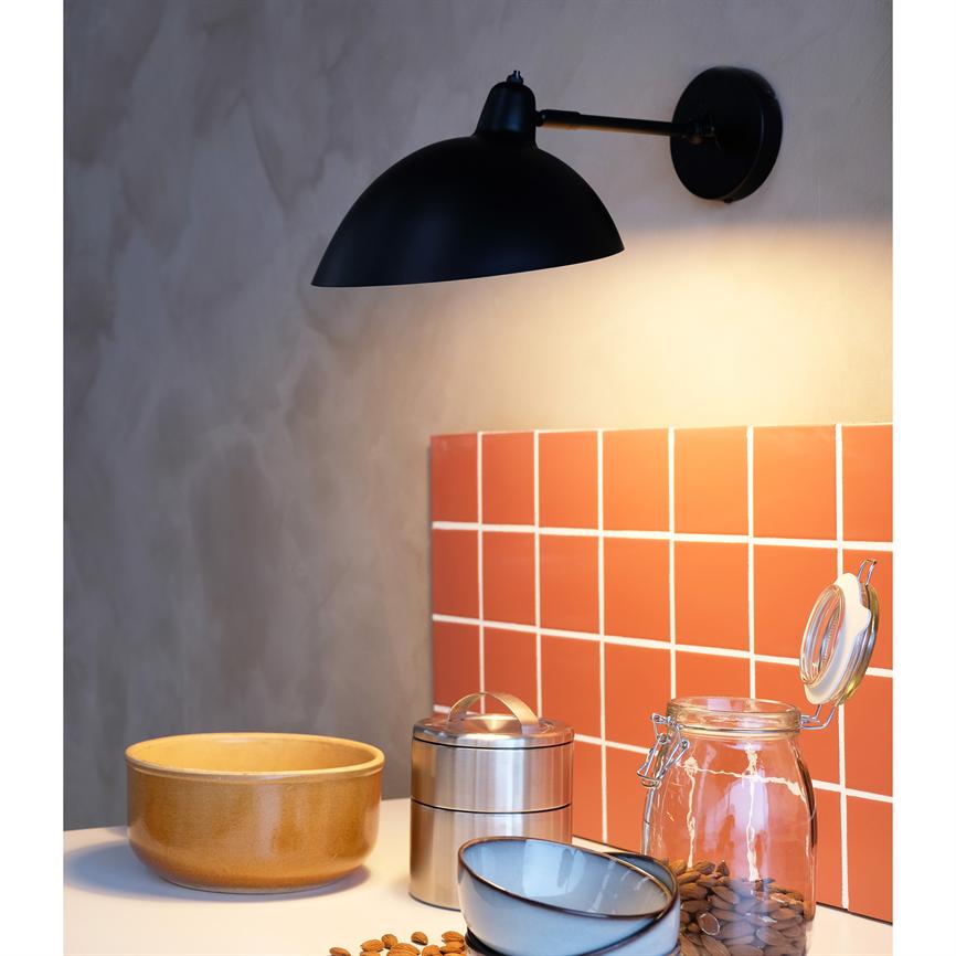 Dyberg Larsen Futura vegglampe svart vridbar