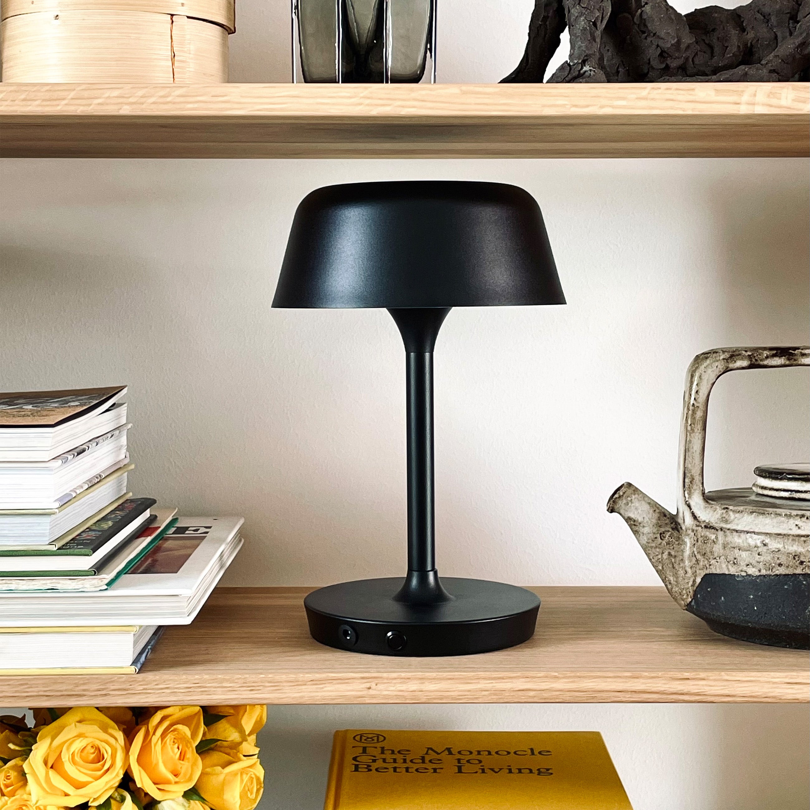Dyberg Larsen Valencia bordlampe svart oppladbar