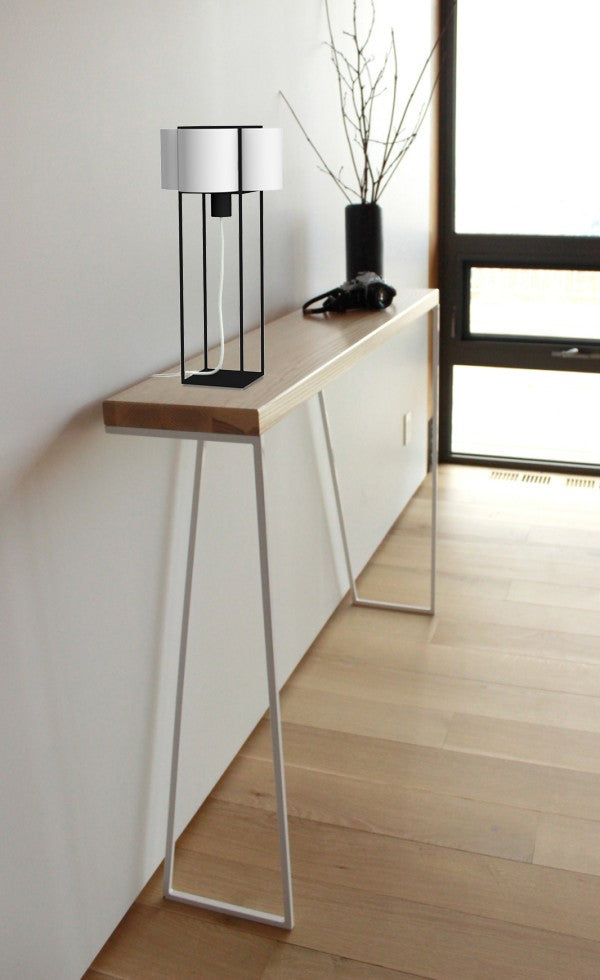 Dyberg Larsen Paradice bordlampe hvit design