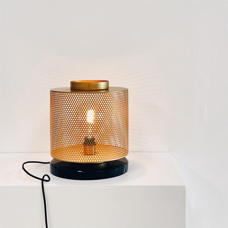 Dyberg Larsen Nantes gulvlampe messing marmor