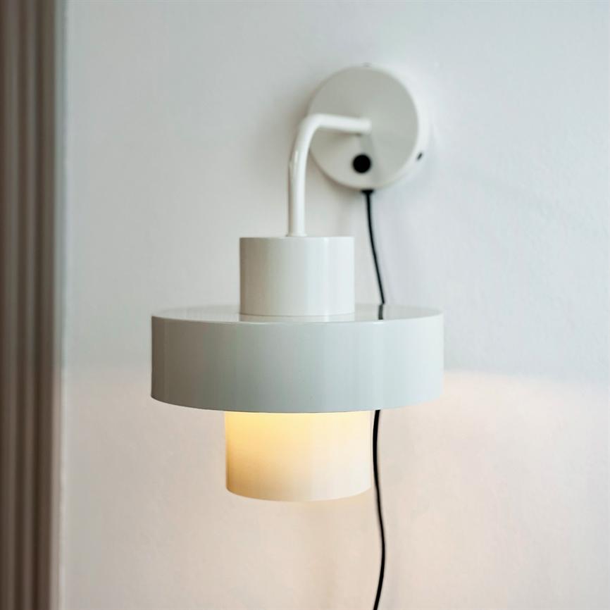 Dyberg Larsen Stoke vegglampe kit hvit Bauhaus
