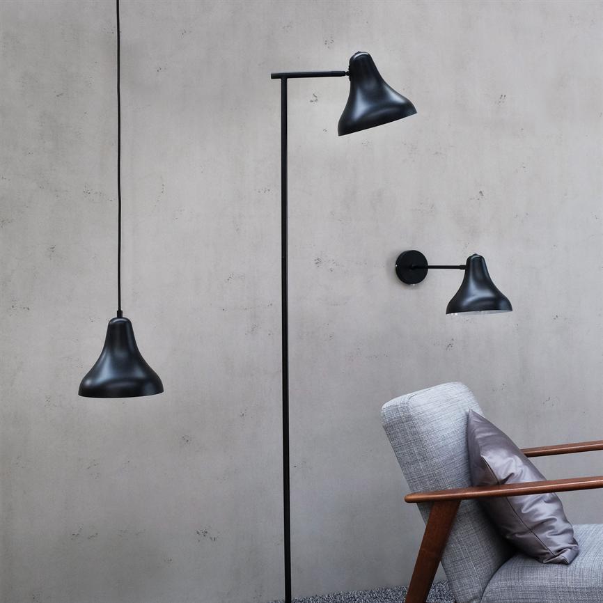 Dyberg Larsen Tokyo gulvlampe svart minimalistisk