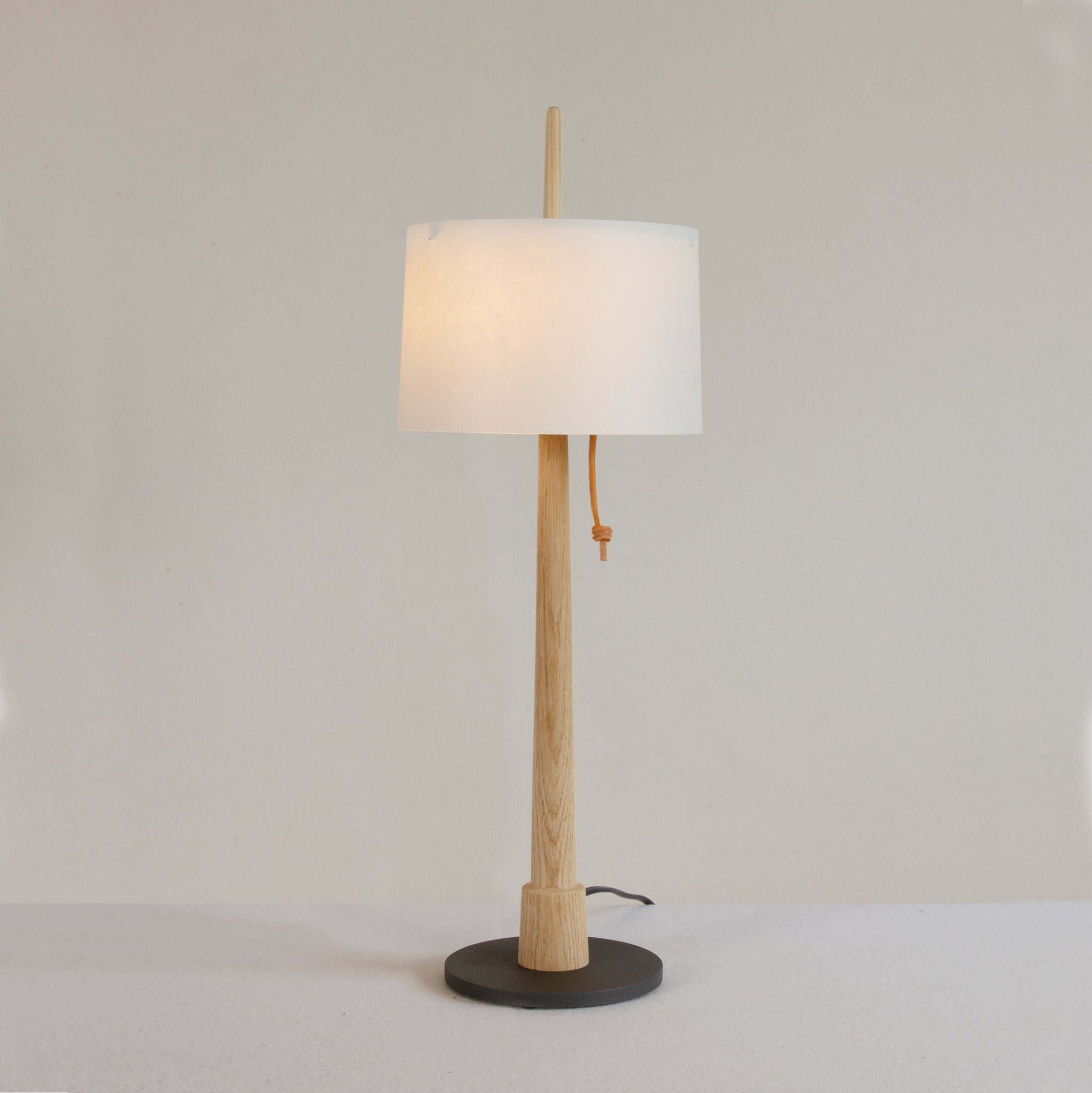 Zlamp Gadd 928-1716 bordlampe liten svart morbær