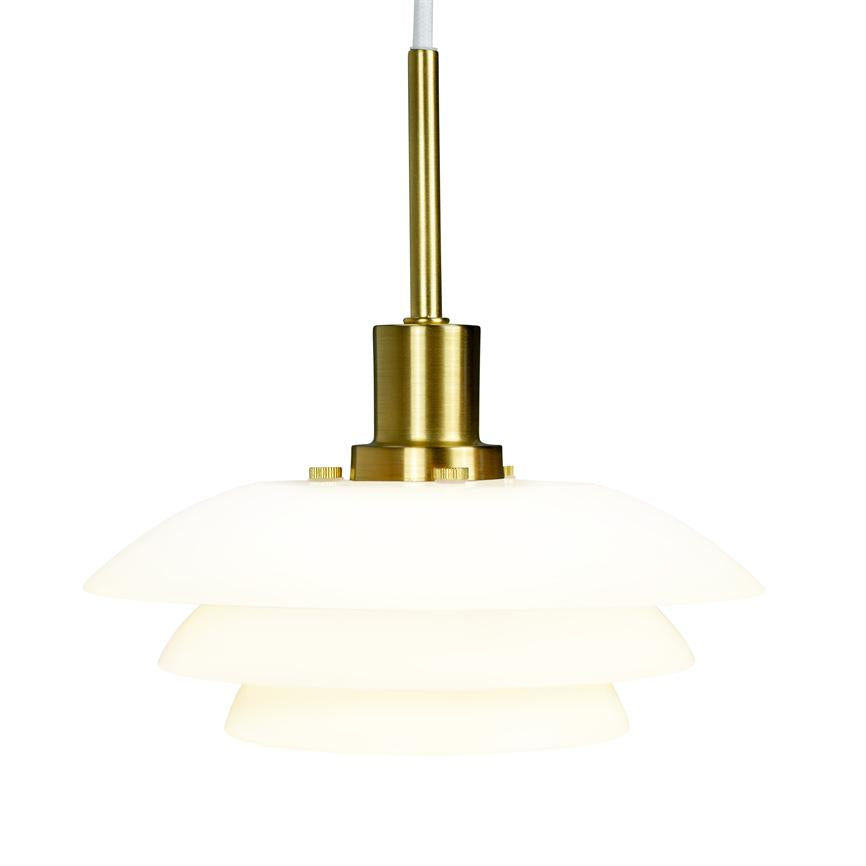 Dyberg Larsen DL20 pendel taklampe opal messing