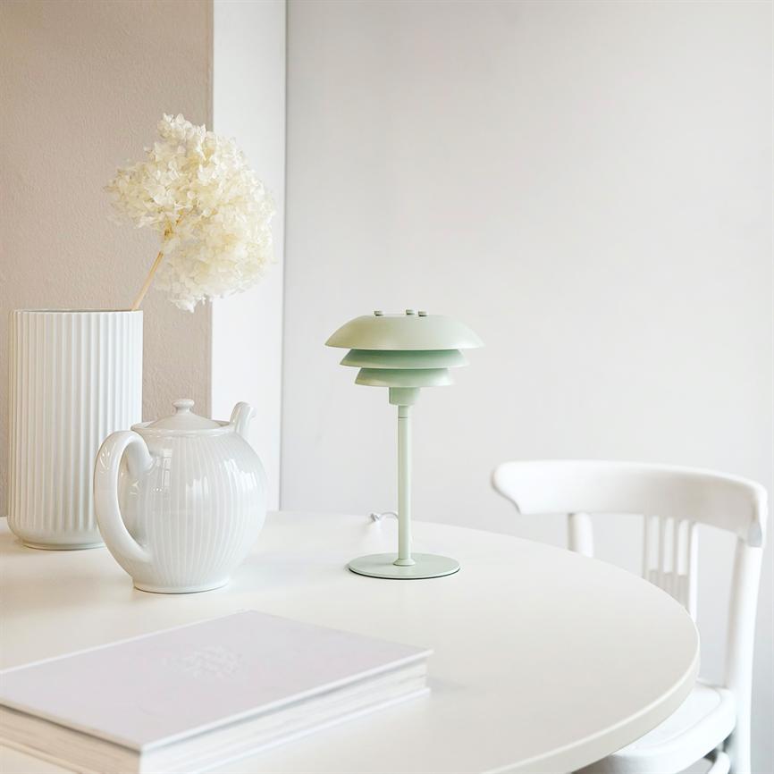 Dyberg Larsen Sixteen bordlampe mint 16 cm