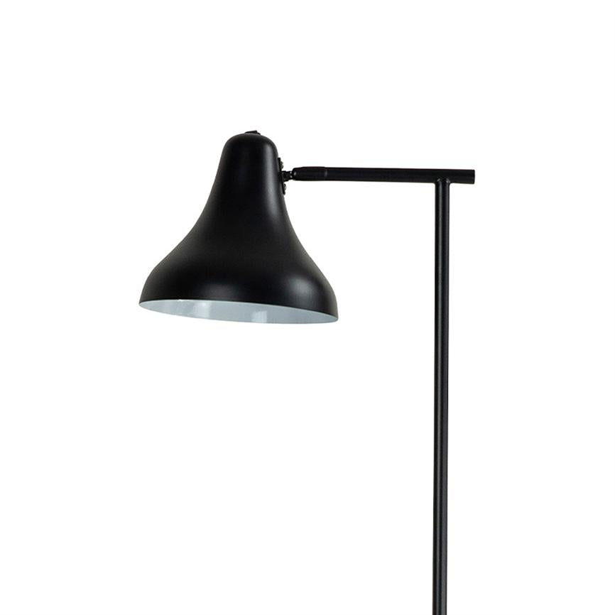 Dyberg Larsen Tokyo gulvlampe svart minimalistisk