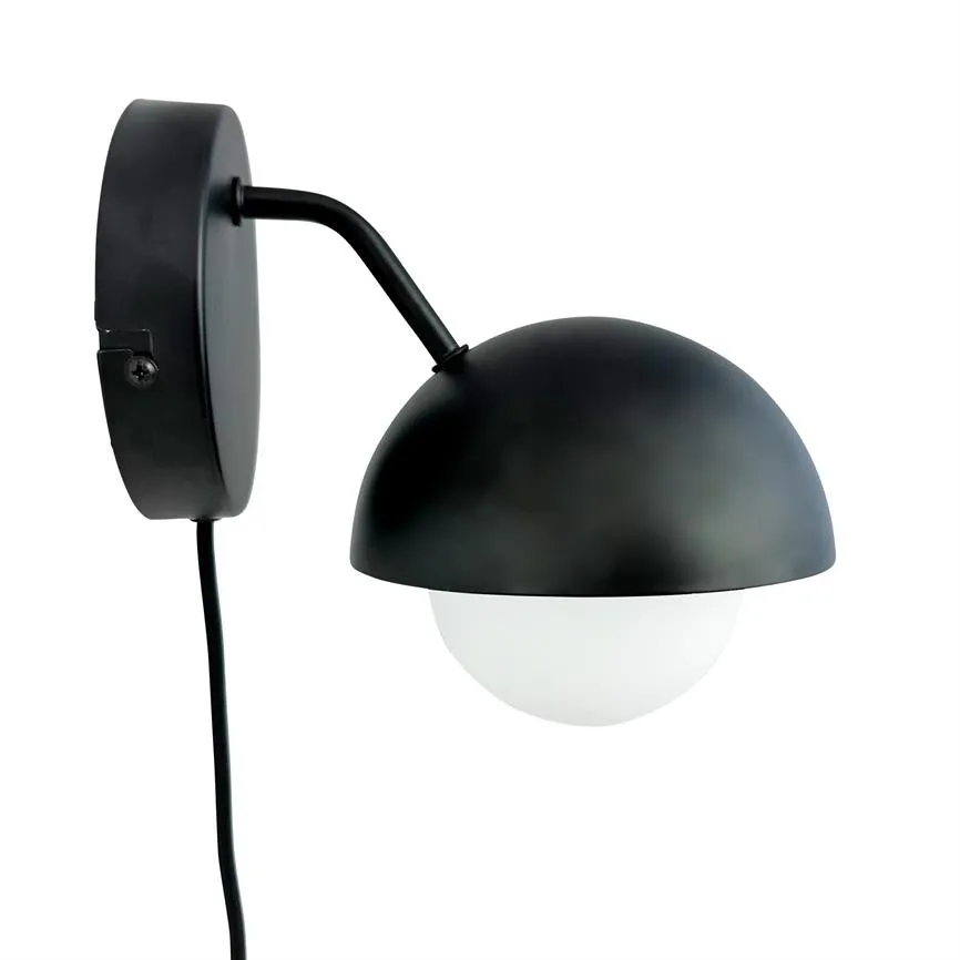 Dyberg Larsen Rose vegglampe svart messing