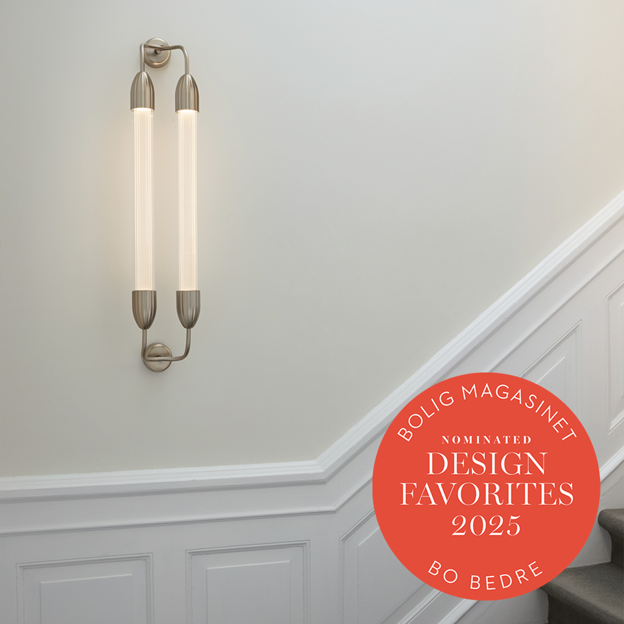 UMAGE Lemon Squeeze vegglampe dobbel messing lang