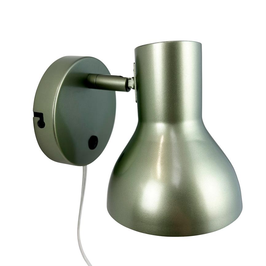 Dyberg Larsen Bob vegglampe grønn metallic