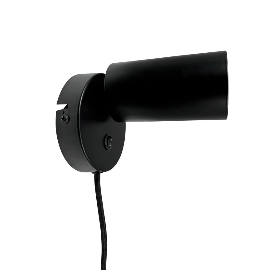 Dyberg Larsen Modern Wall Spot vegglampe svart bryter