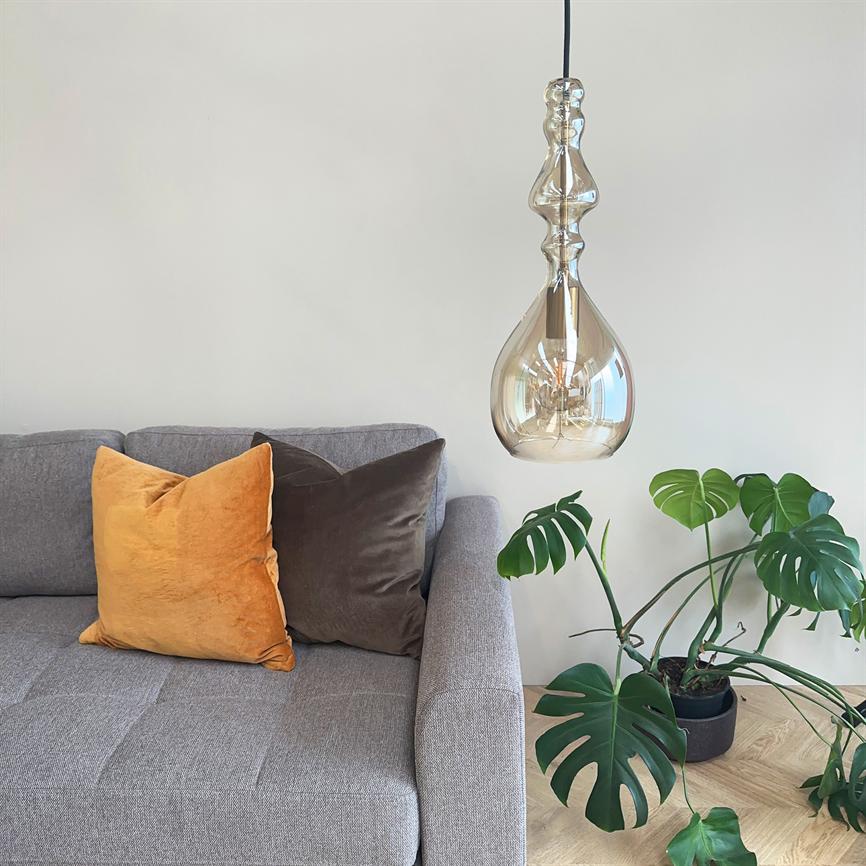 Dyberg Larsen Lea pendel rav glasstaklampe