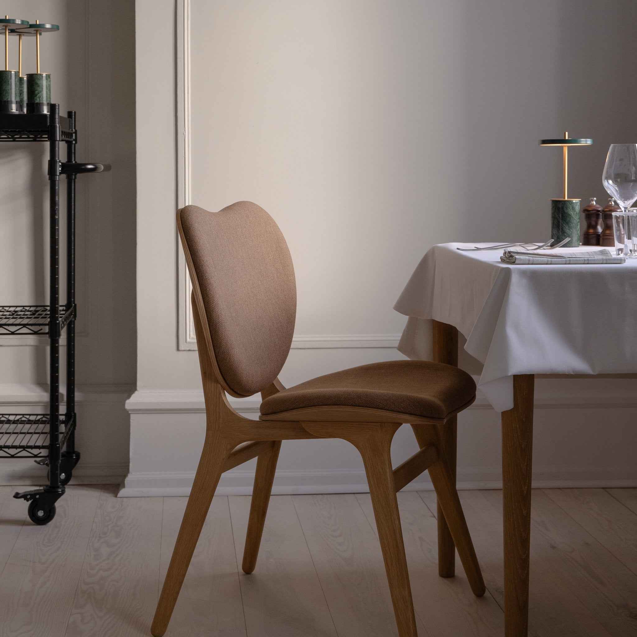 UMAGE A Conversation Piece spisestol eik beige