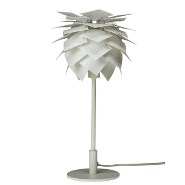 Dyberg Larsen PineApple bordlampe hvit ananas