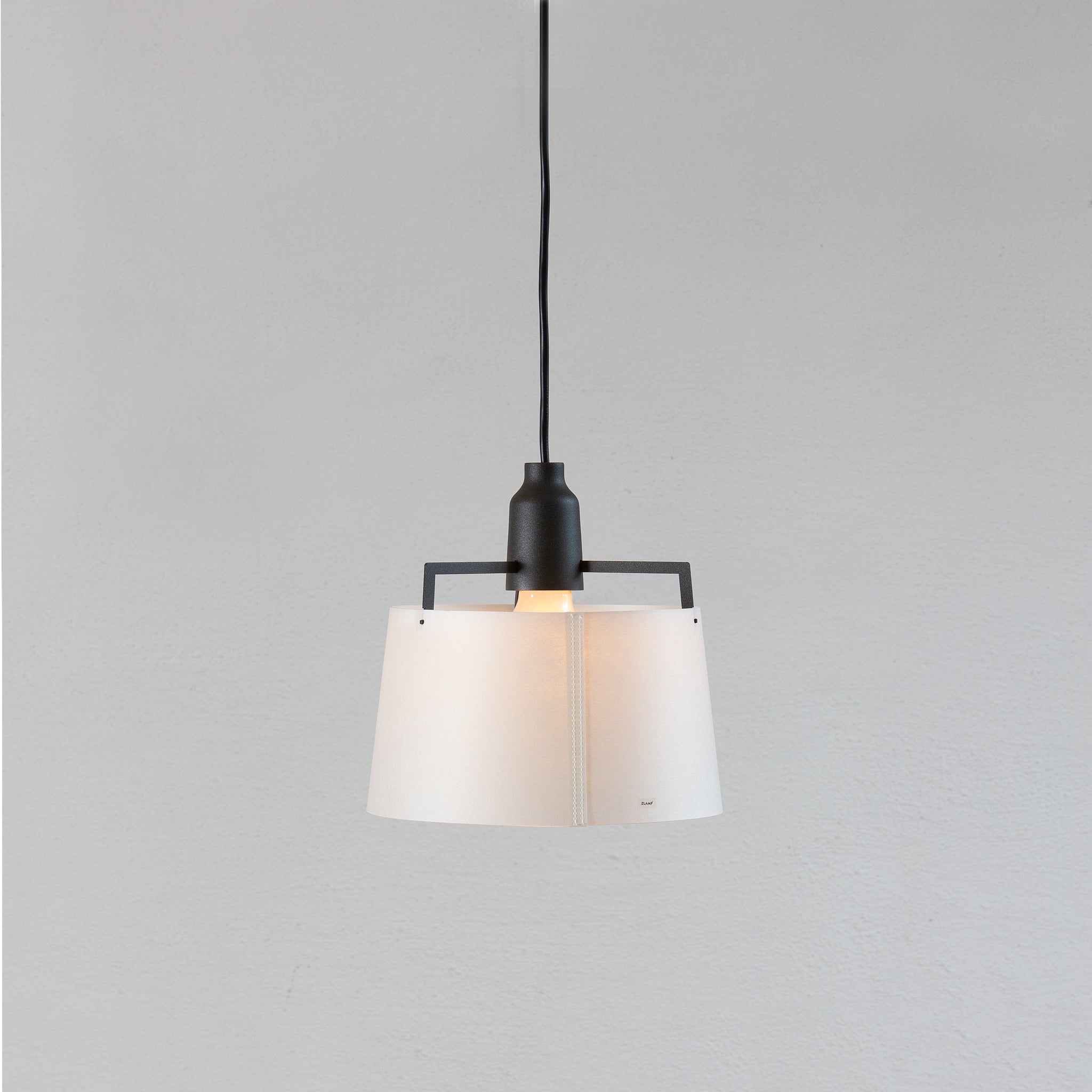 Zlamp Zpindel 654-2119 pendel 21 cm mørkegrå morbærpapir