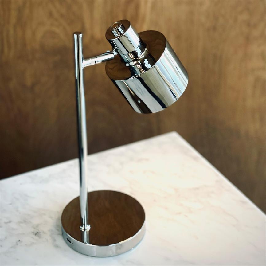 Dyberg Larsen Ocean Mini bordlampe krom oppladbar