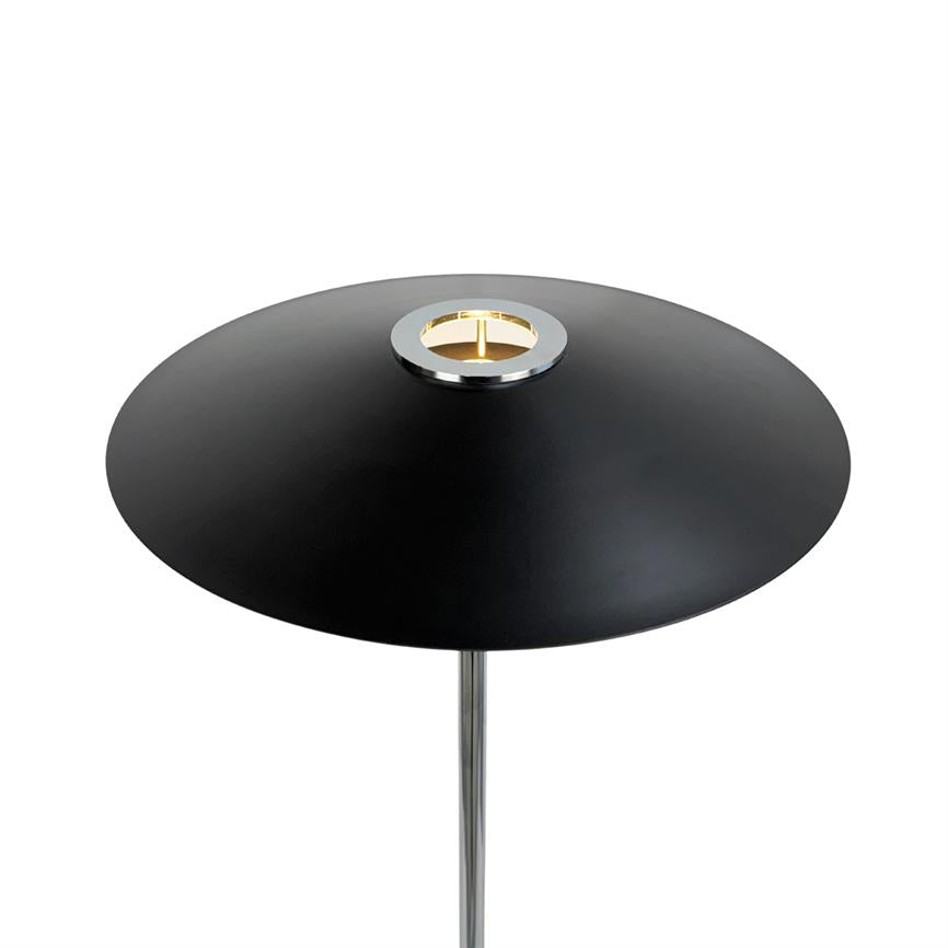 Dyberg Larsen Kay gulvlampe svart metall