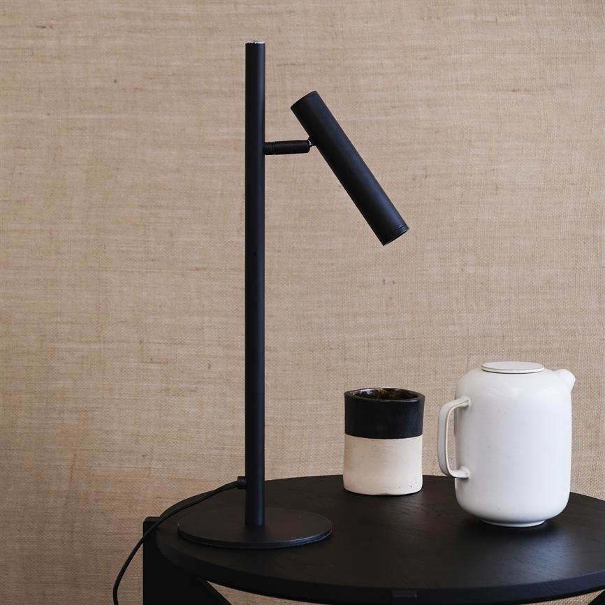Dyberg Larsen Carlo bordlampe sort LED dimbar