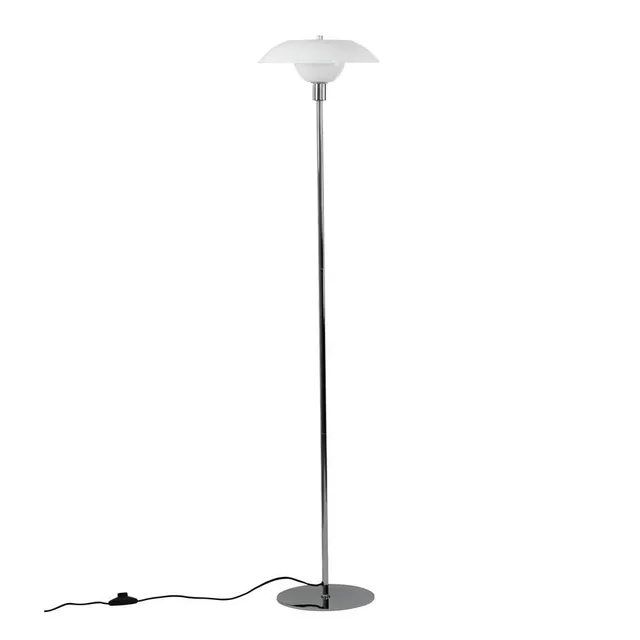 Dyberg Larsen Bergen gulvlampe opal krom 130 cm
