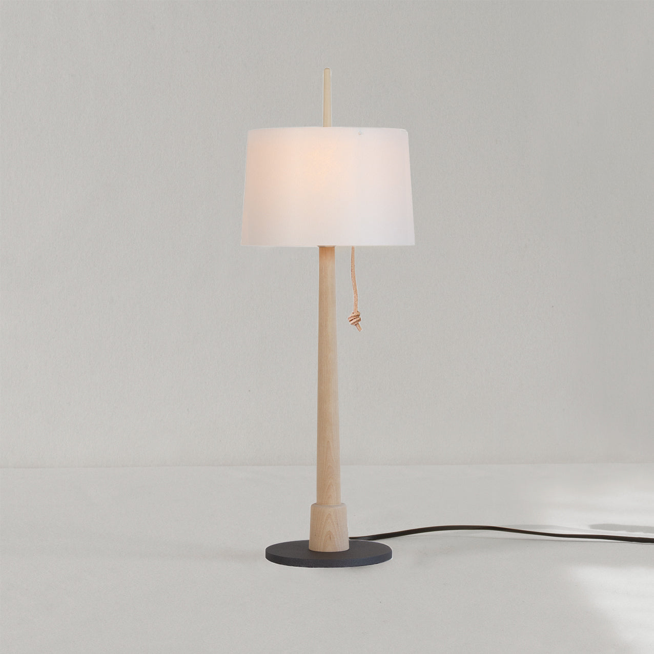 Zlamp Gadd 928-1716 bordlampe liten svart morbær
