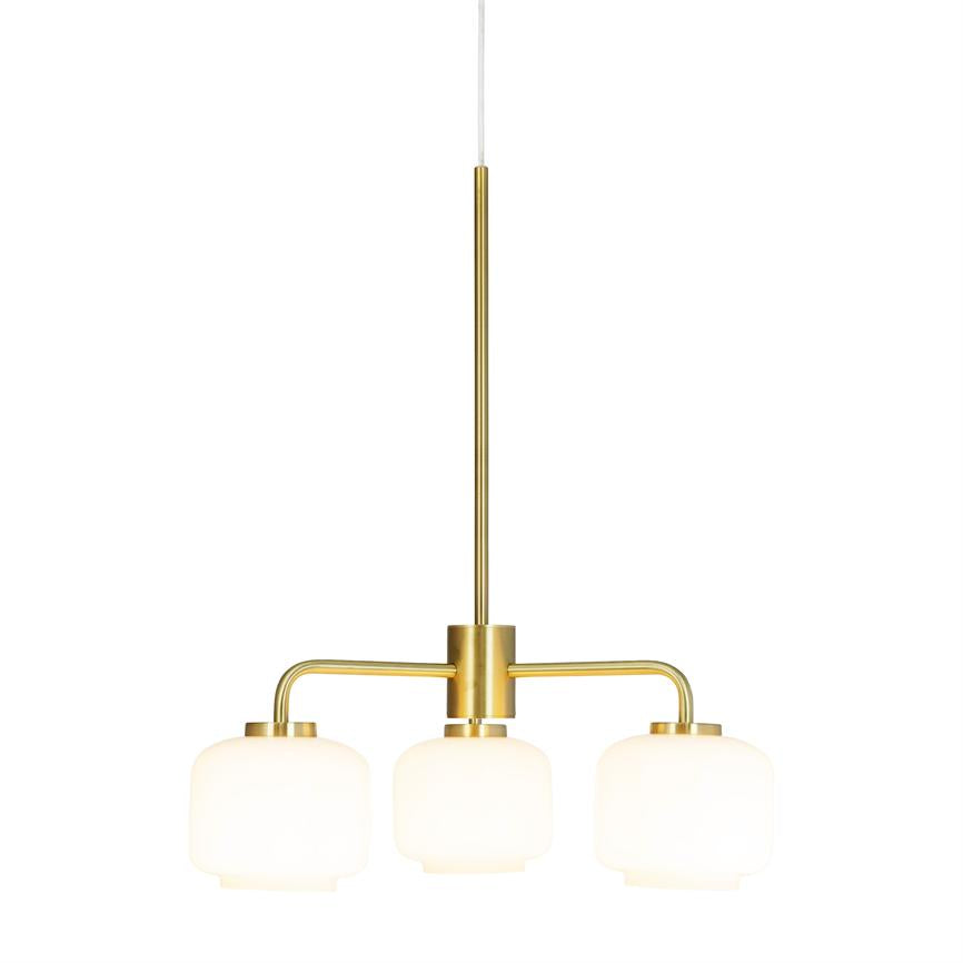 Dyberg Larsen Arp Lysekrone opal messing 3-armet