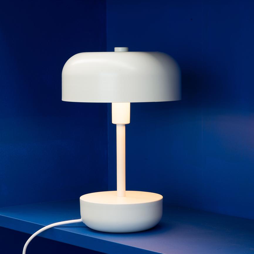 Dyberg Larsen Haipot bordlampe hvit G9 retro