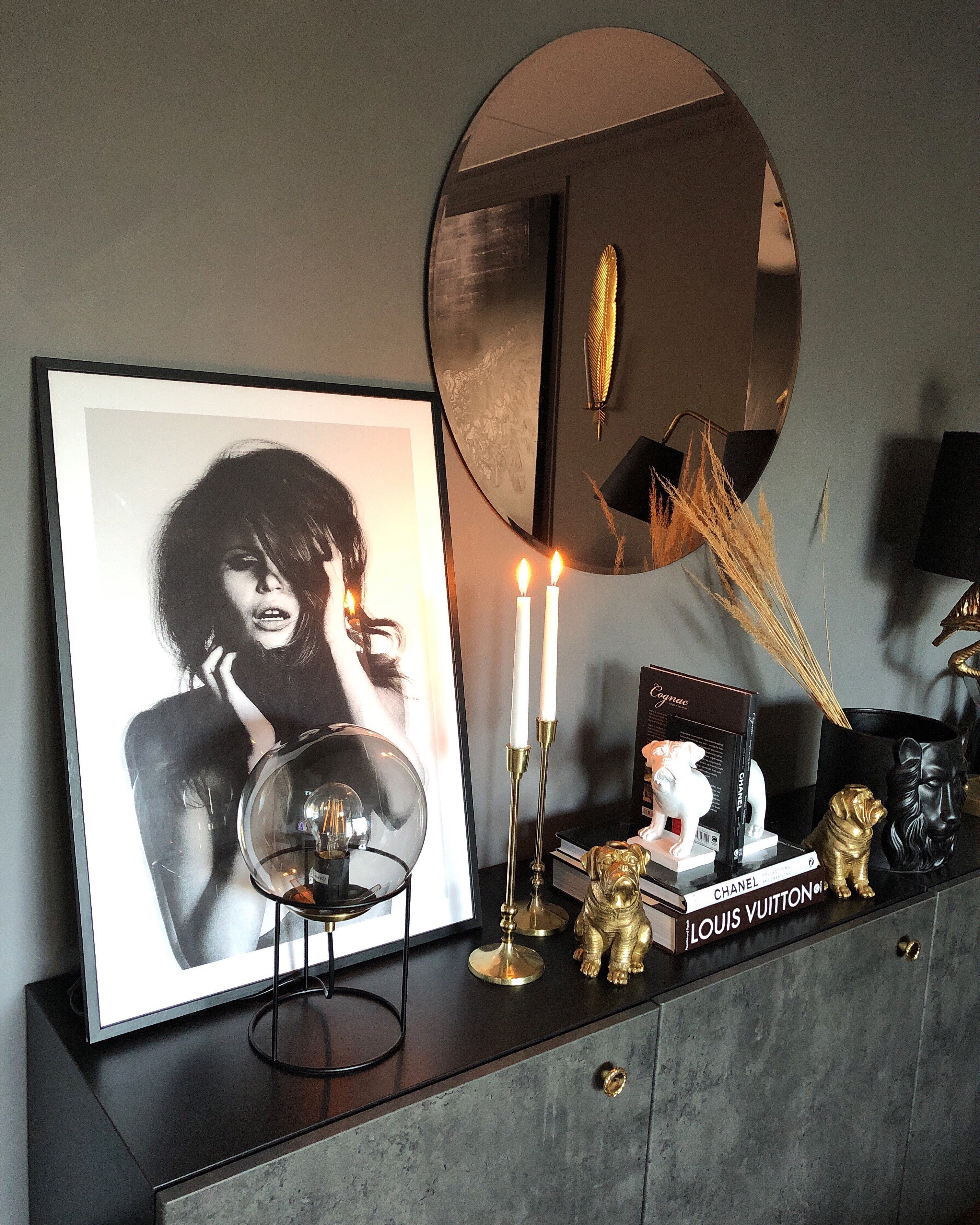 Dyberg Larsen Moon bordlampe smoke røykglass