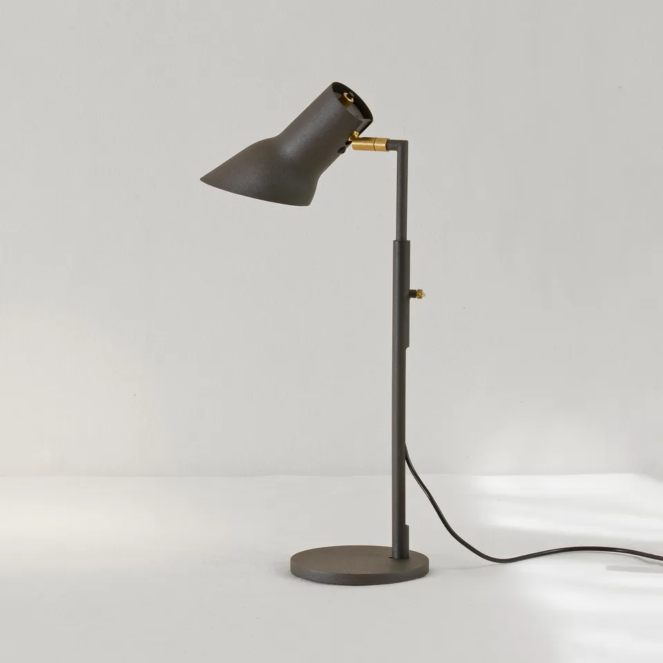 Zlamp Q10 423 bordlampe stål mørkegrå leselys