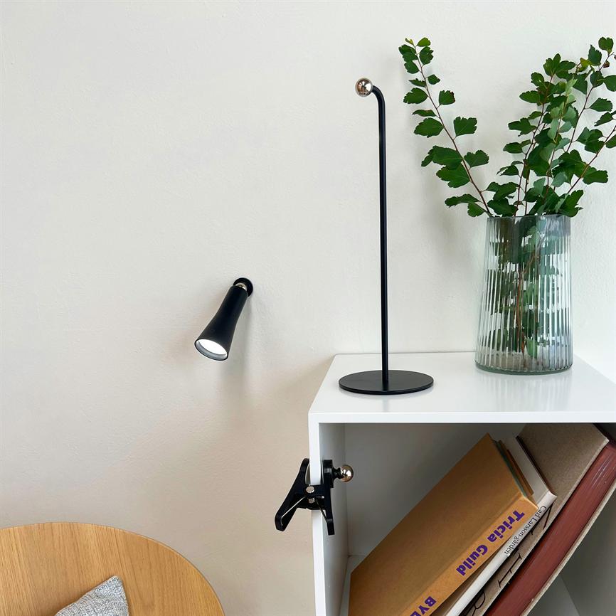 Dyberg Larsen 4in1 bordlampe svart oppladbar