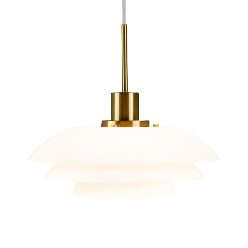 Dyberg Larsen DL31 pendel messing opalglass