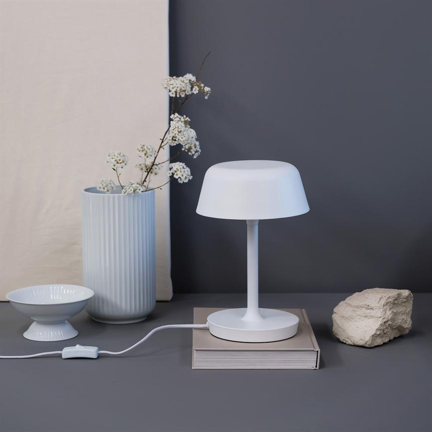 Dyberg Larsen Valencia bordlampe hvit G9