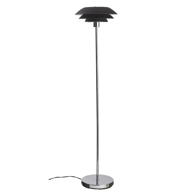 Dyberg Larsen DL31 gulvlampe svart klassisk