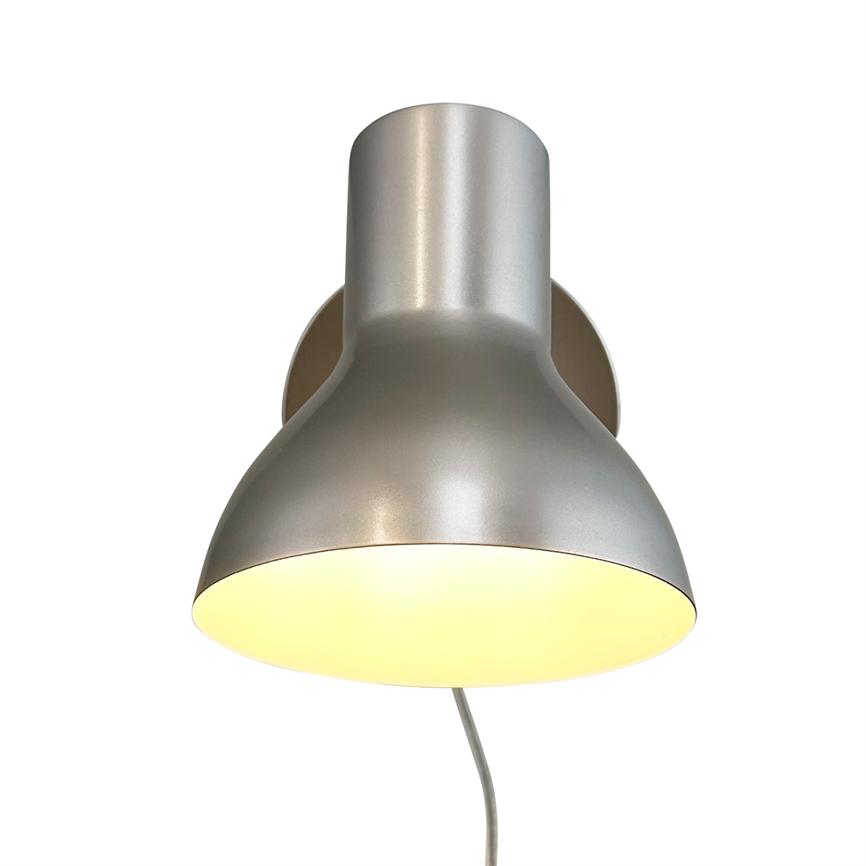 Dyberg Larsen Bob vegglampe metallic beige