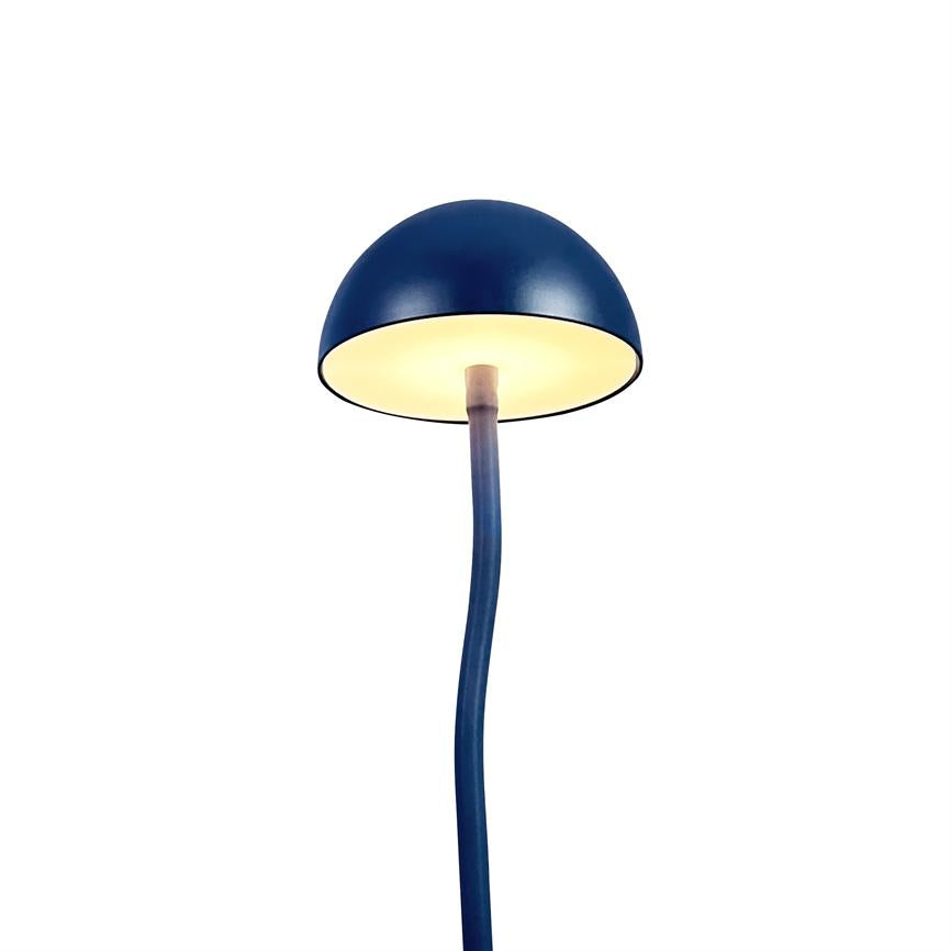 Dyberg Larsen Fonzy LED bordlampe indigoblå oppladbar