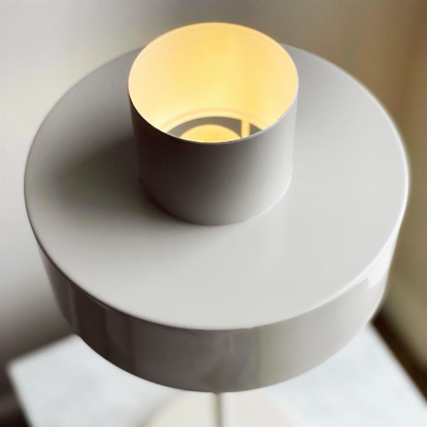 Dyberg Larsen Stoke bordlampe kit white metall