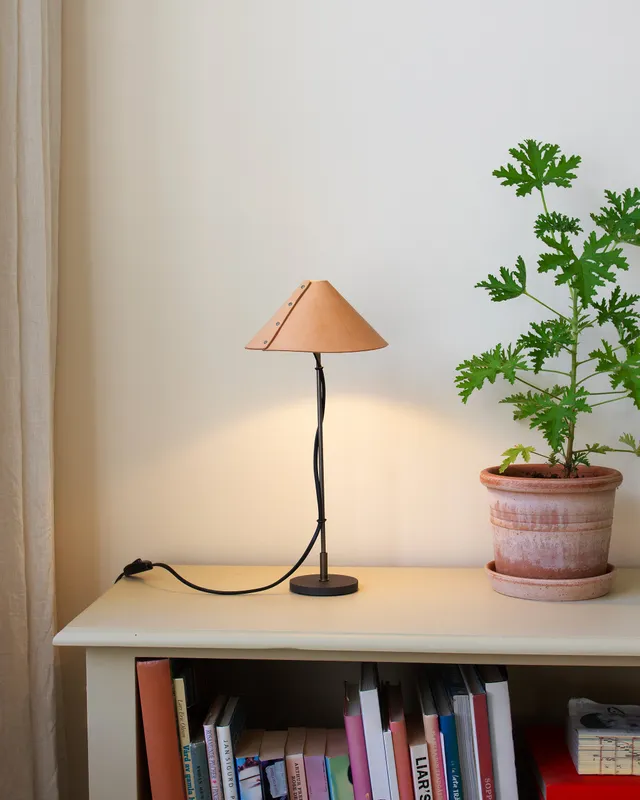 Zlamp Koncis 123-1803 bordlampe natur skinn