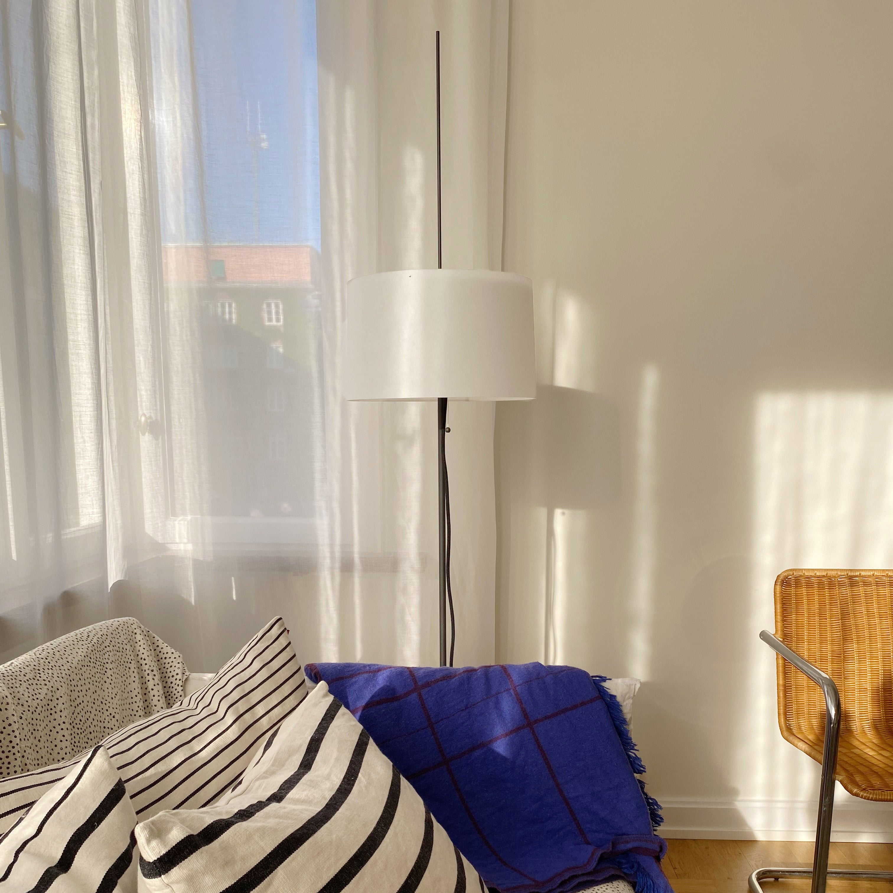 Zlamp Zladd stor gulvlampe 35 cm mørkegrå