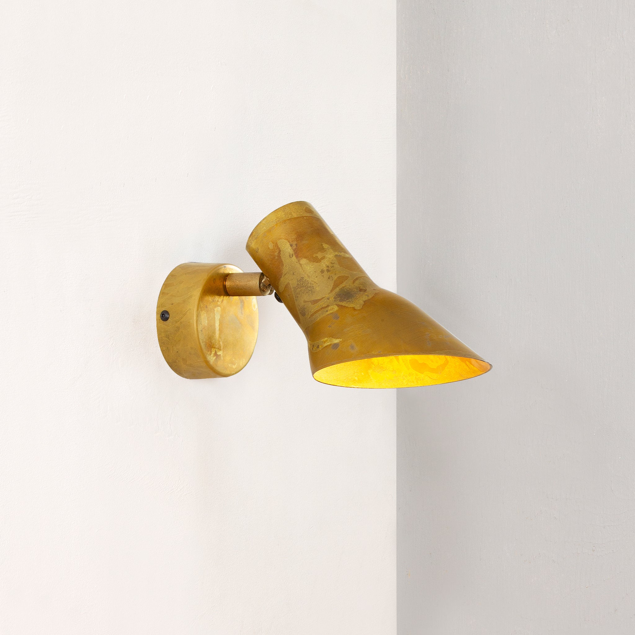 Zlamp Q10 430 vegglampe mørkegrå leselys