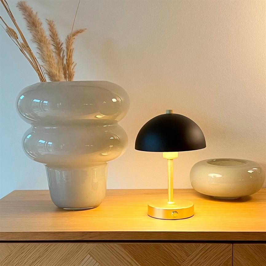 Dyberg Larsen Malmø bordlampe svart messing oppladbar