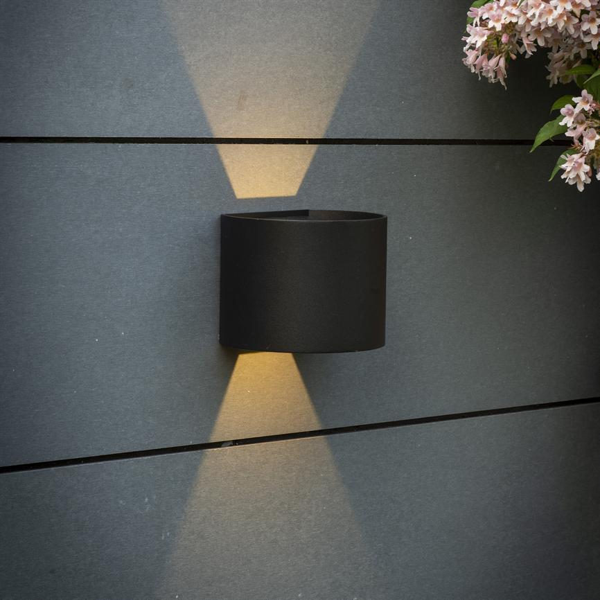 Dyberg Larsen Mars vegglampe sort utendørs LED