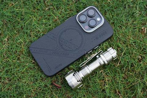 Master LED Striker Mini titan lommelykt naturell 635 lumen 430 m