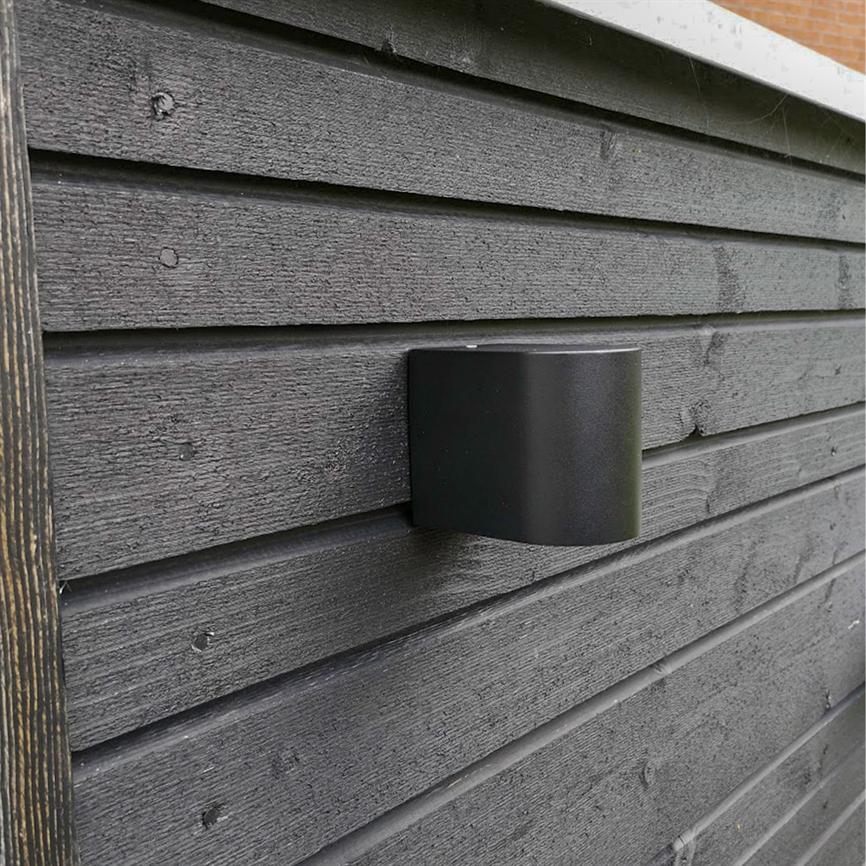 Dyberg Larsen Læsø vegglampe utendørs sort sylinder