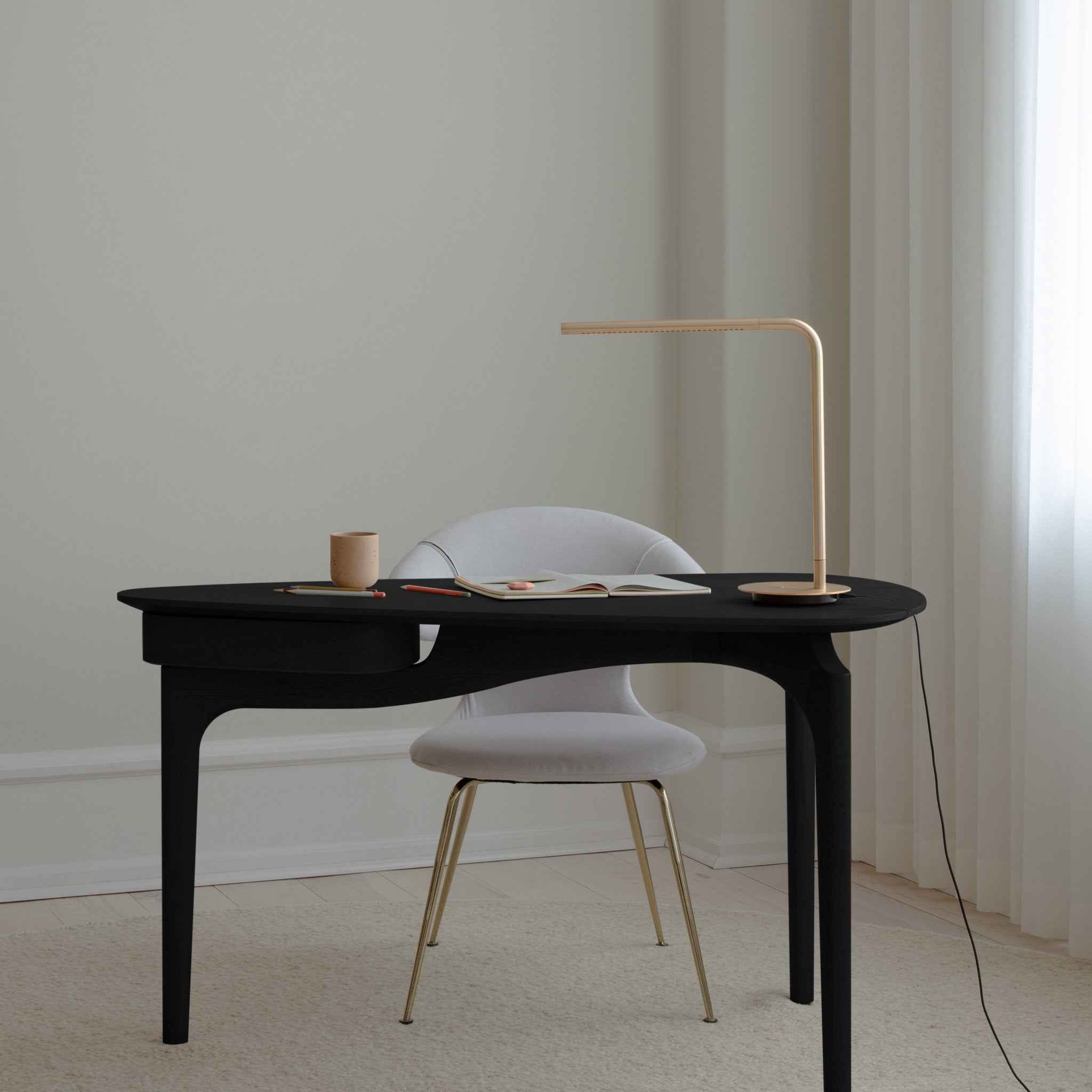 Umage Omni bordlampe svart aluminium oppladbar