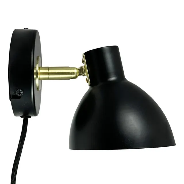 Dyberg Larsen Lilje vegglampe sort med messing