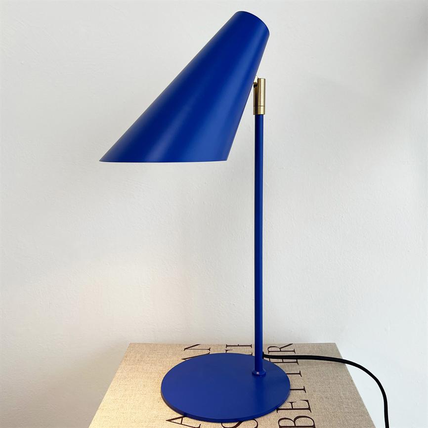 Dyberg Larsen Cale bordlampe blå svingbar